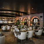 Hotel Kocatas Mansions