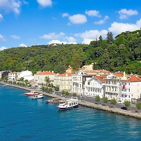 Hotel Kocatas Mansions Operated By Minor