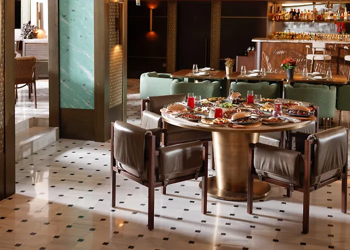 Отель Kocatas Mansions