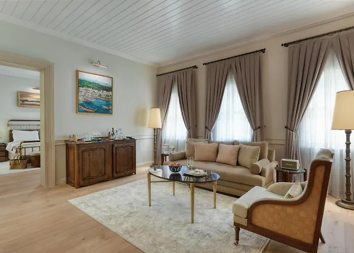 Kocatas Mansions Отель