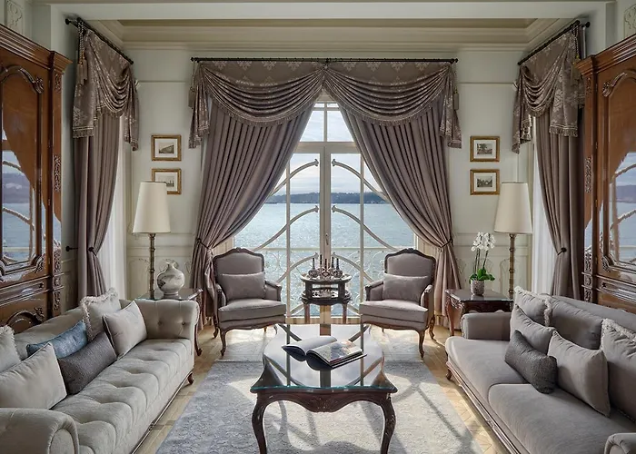 Hotel Kocatas Mansions