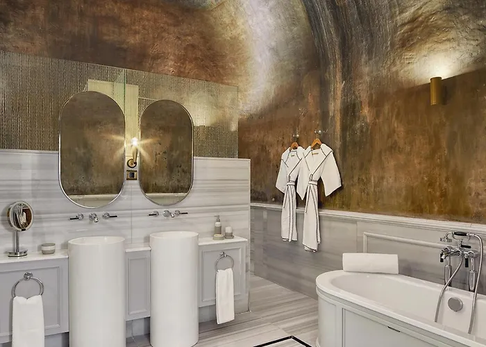 Hotel Kocatas Mansions 5*